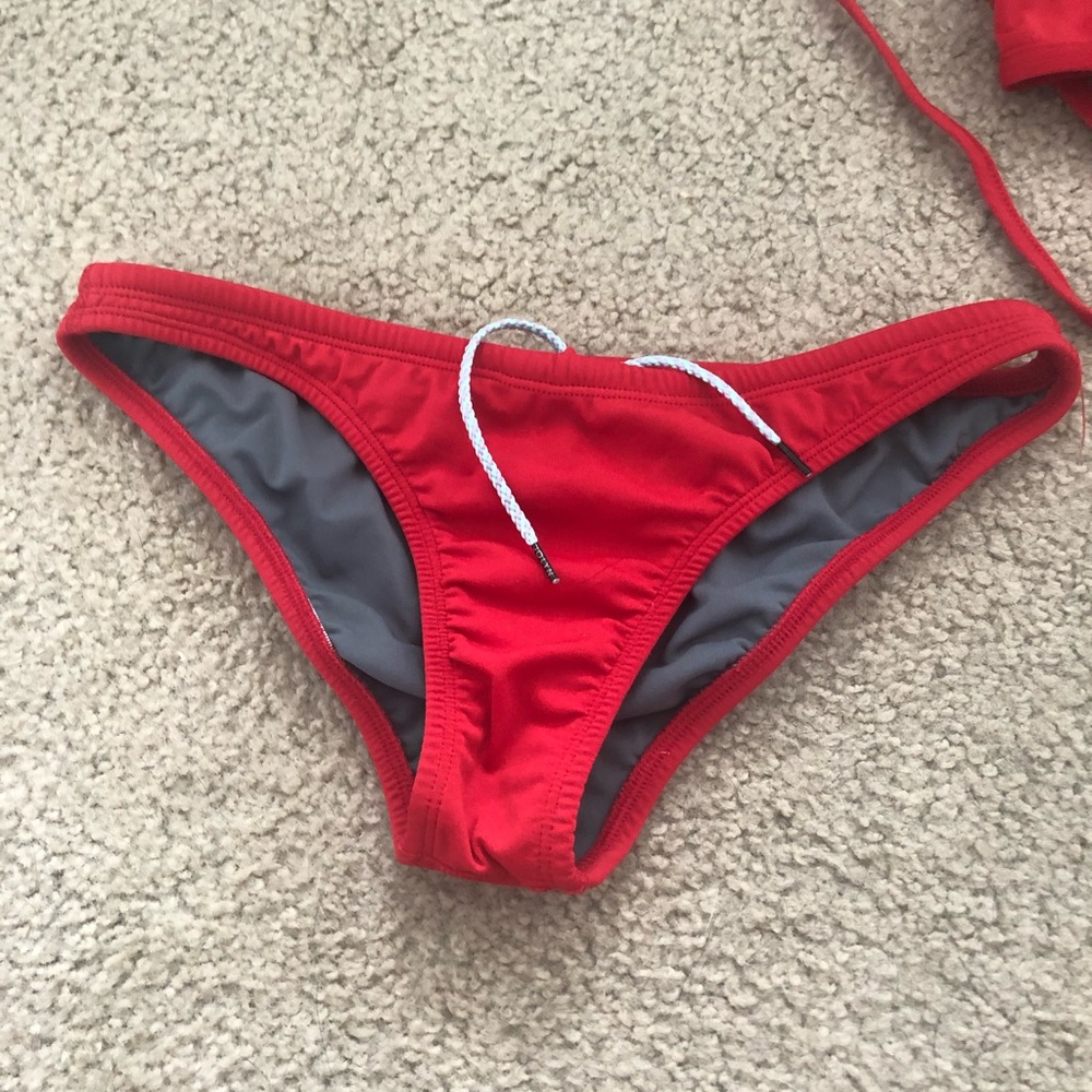 - Jolyn Red Europe Bottom